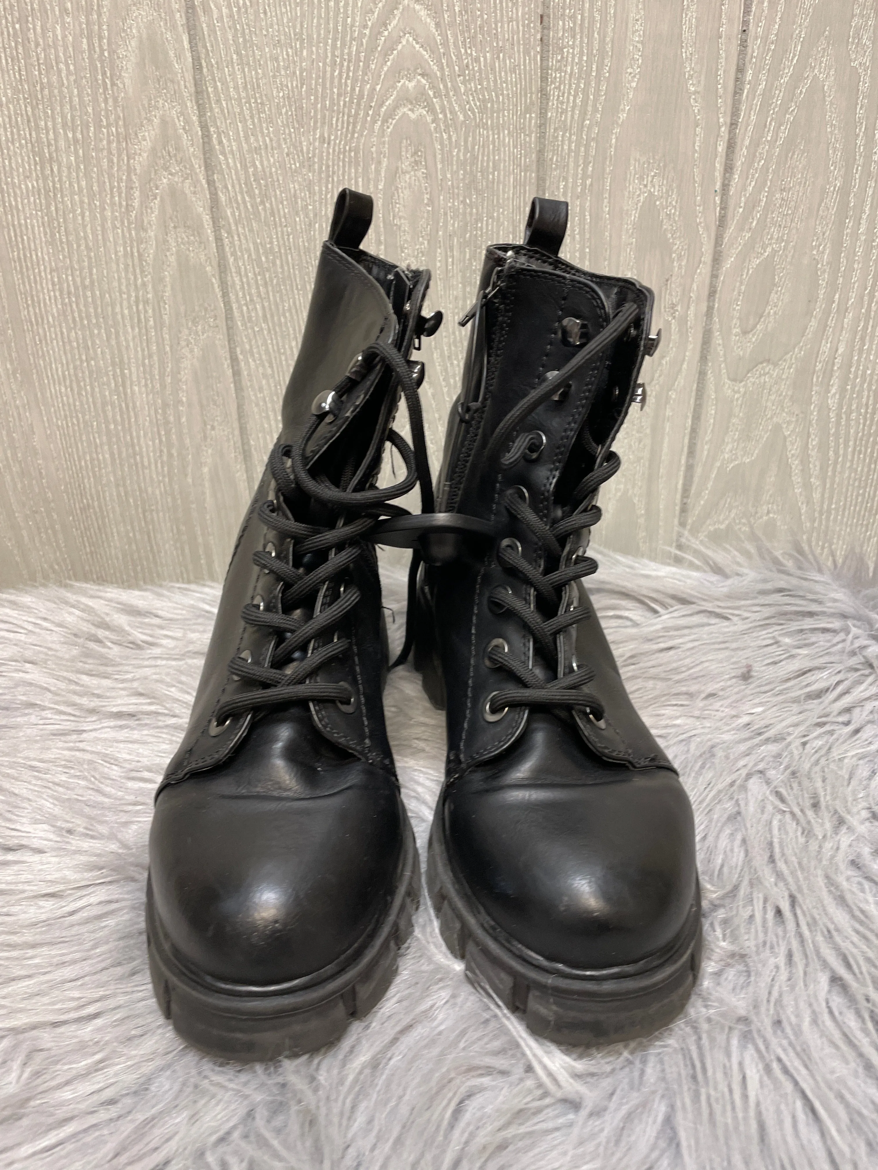 Boots Combat By Mia In Black, Size: 7