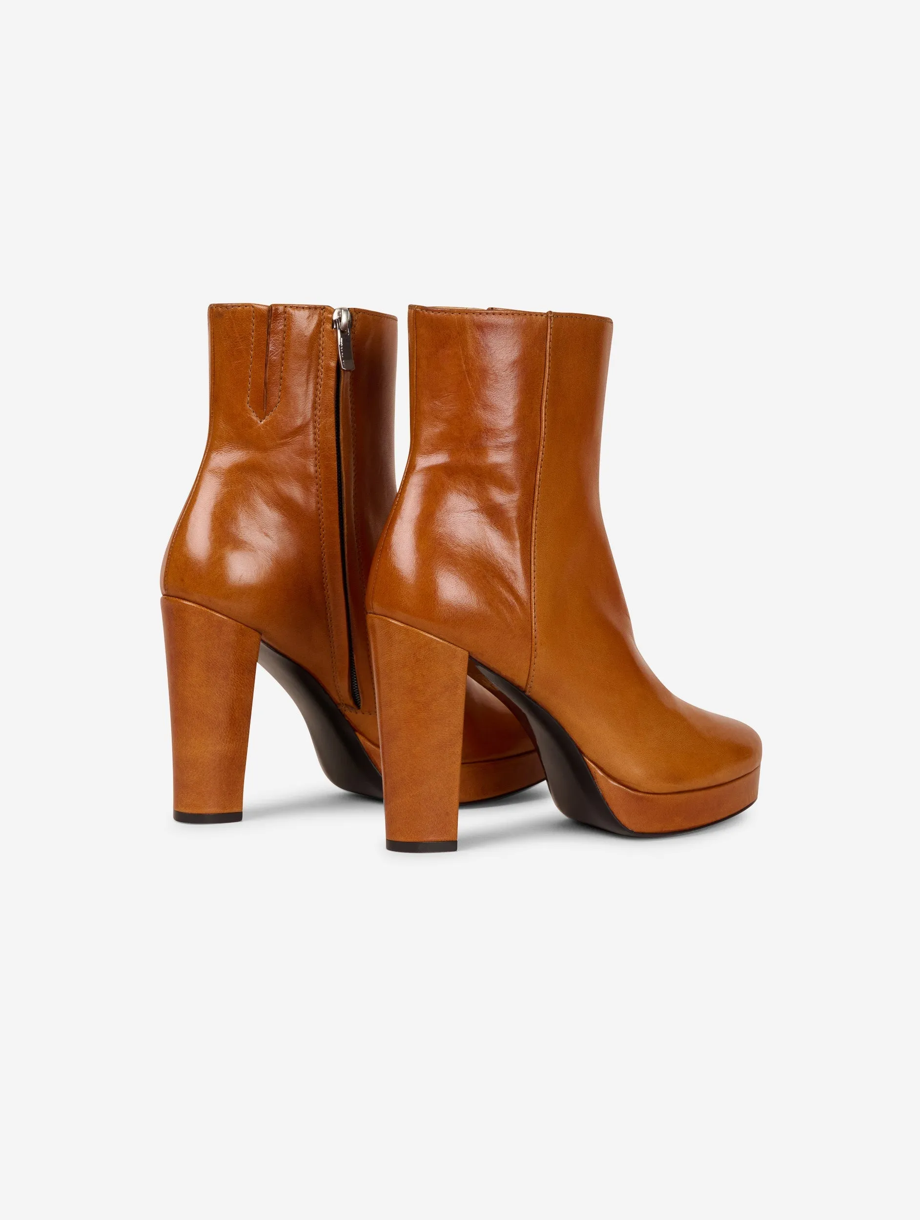 Caramel leather platform ankle boots