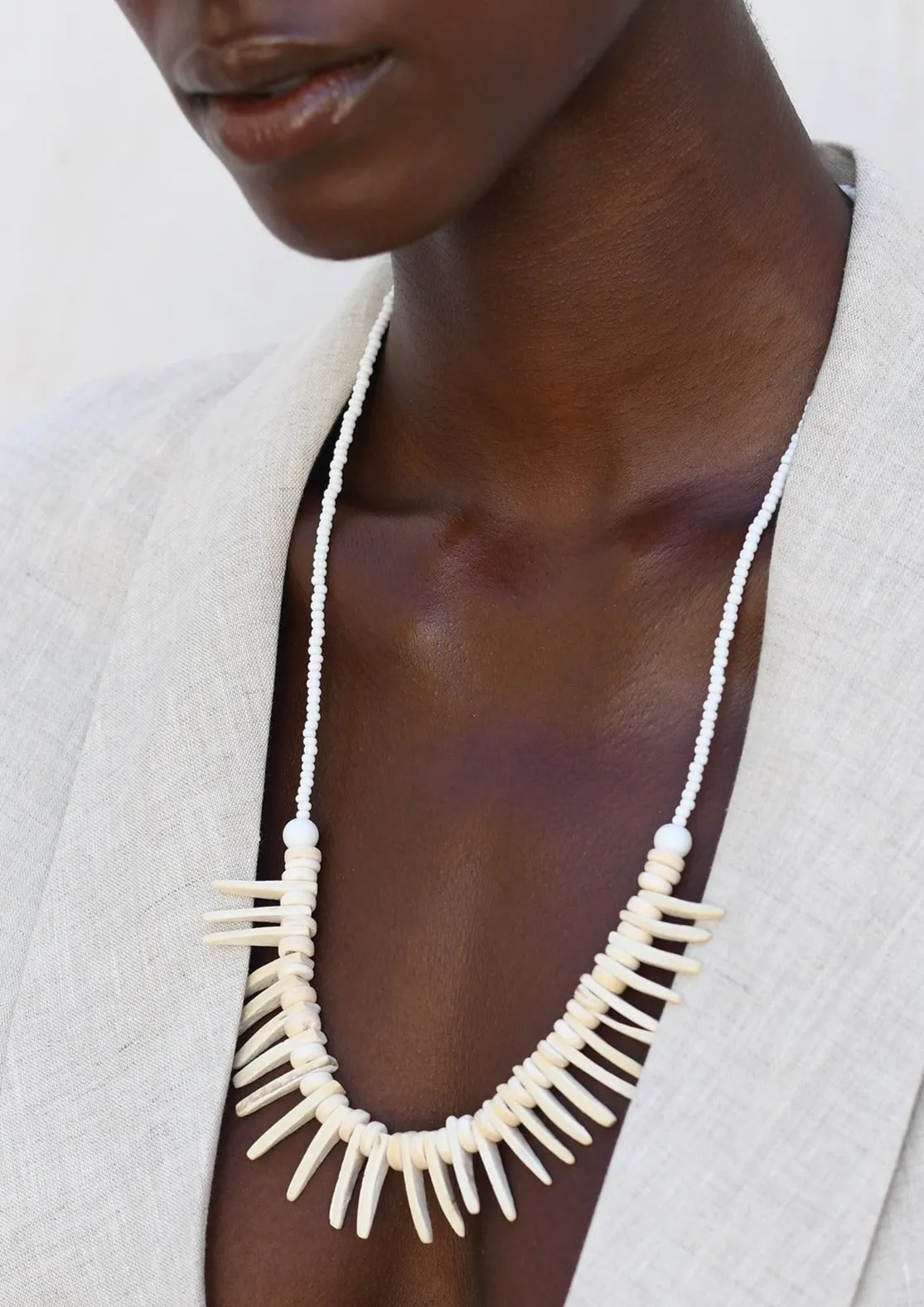 Crescent Origin Necklace - WHITE/IVORY