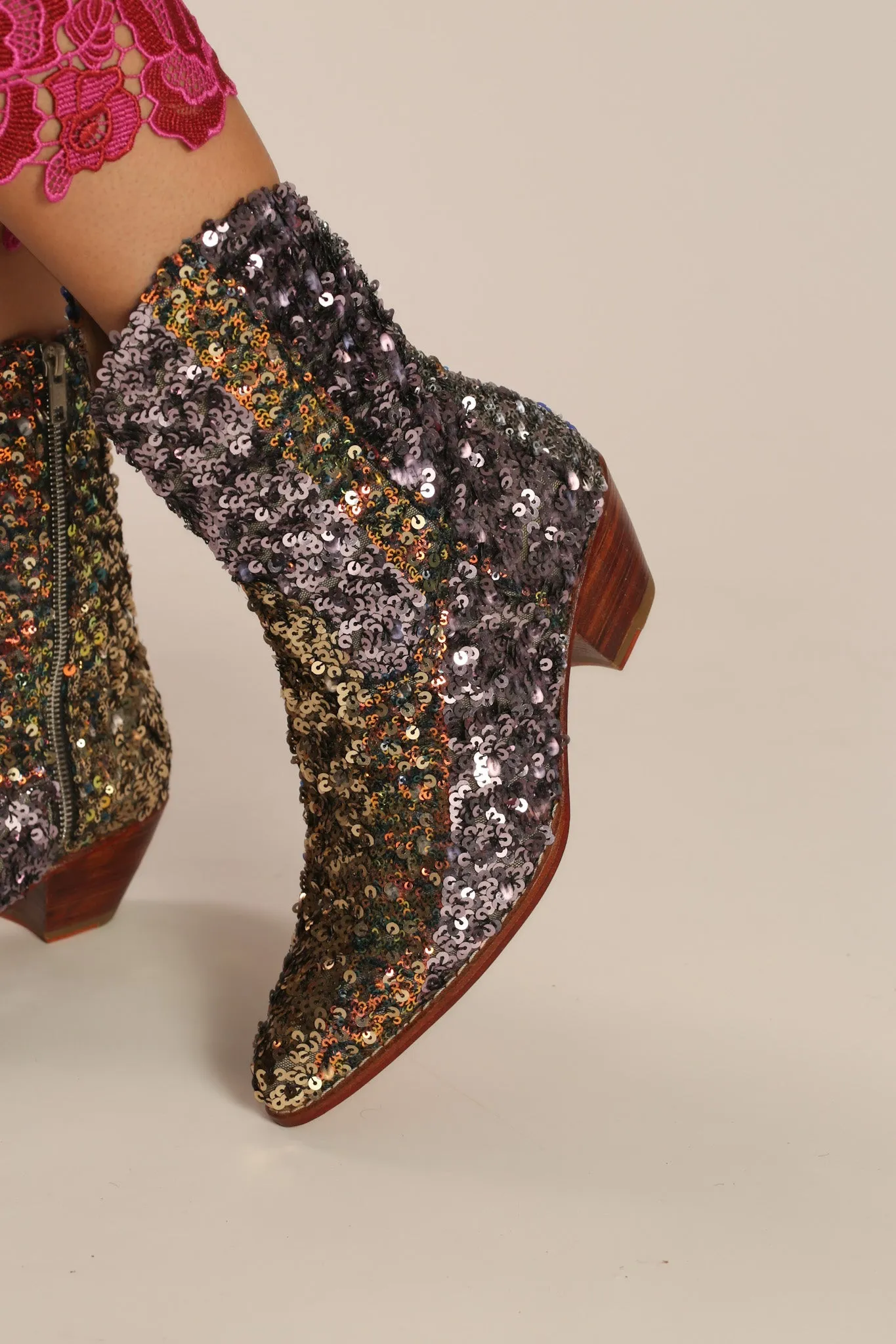 EMBROIDERED SEQUIN BOOTS ASTERIA