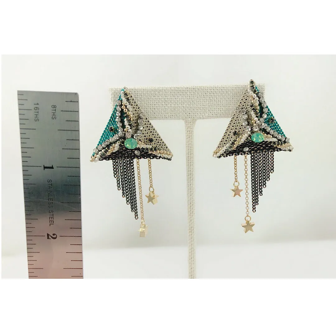 Handmade OOAK SoHo styles beautiful pyramid triangle crystal earring